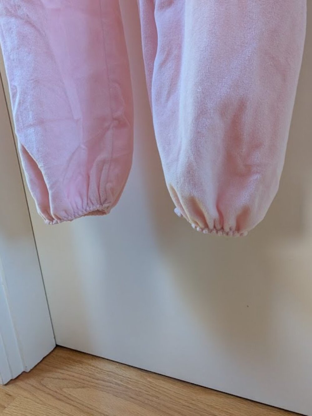 Disney Piglet Costume Onesie - One Size Fits Most Adults - Unisex - Picture 4 of 10